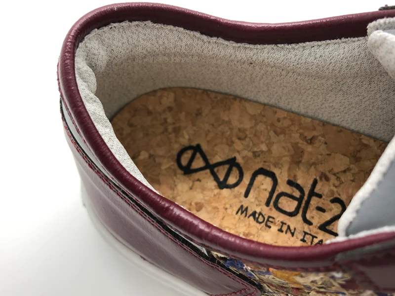 nat-2™ x Swarovski ® Zirkonia bordeaux