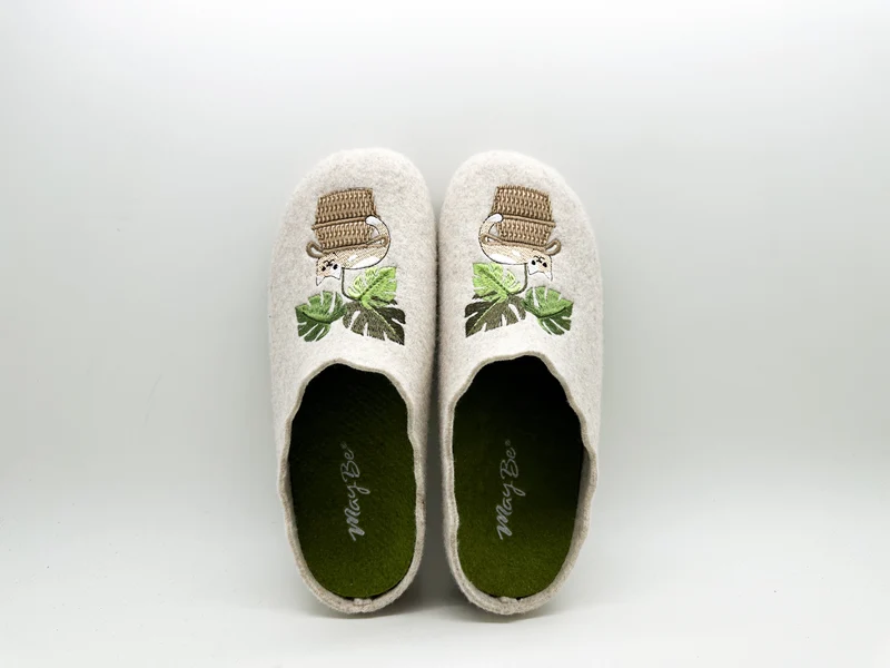 MayBe ® Cat Under Palms beige