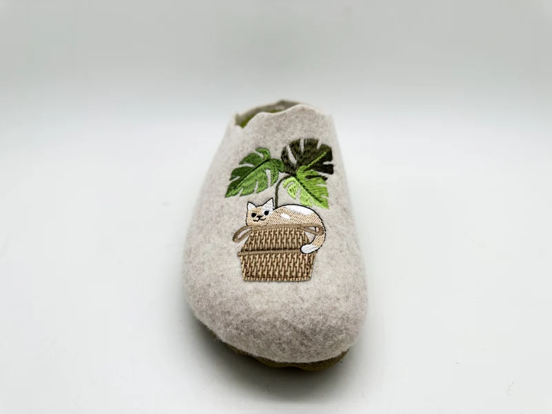 MayBe ® Cat Under Palms beige