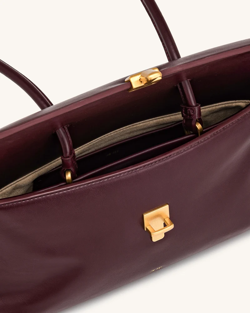 Selene Tasche mit Überschlag und Schloss - Burgunderrot