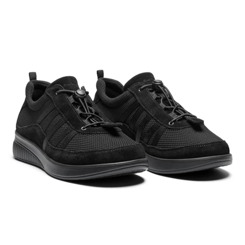 New Feet vandafvisende damesneaker - Sort