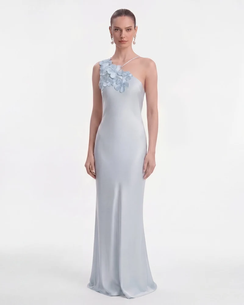 One-Schulter-Maxikleid mit Blumenapplikationen - Hellblau