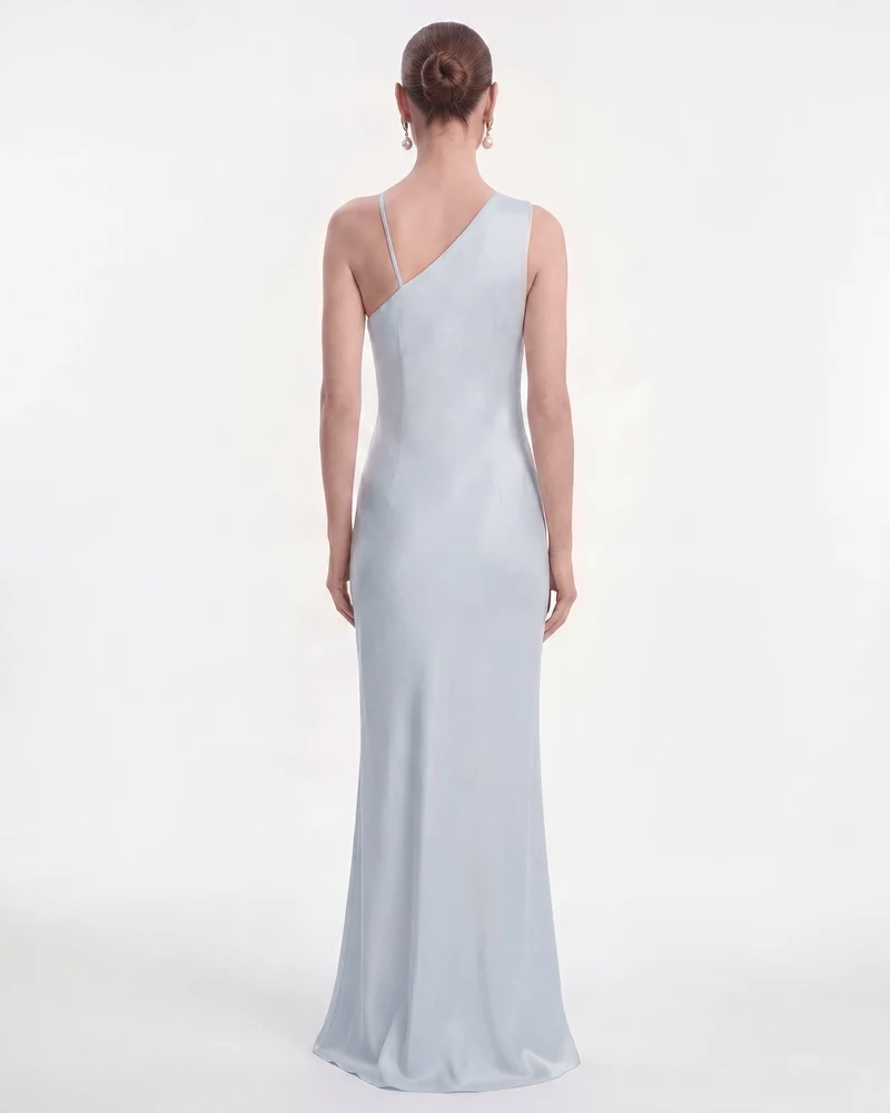 One-Schulter-Maxikleid mit Blumenapplikationen - Hellblau