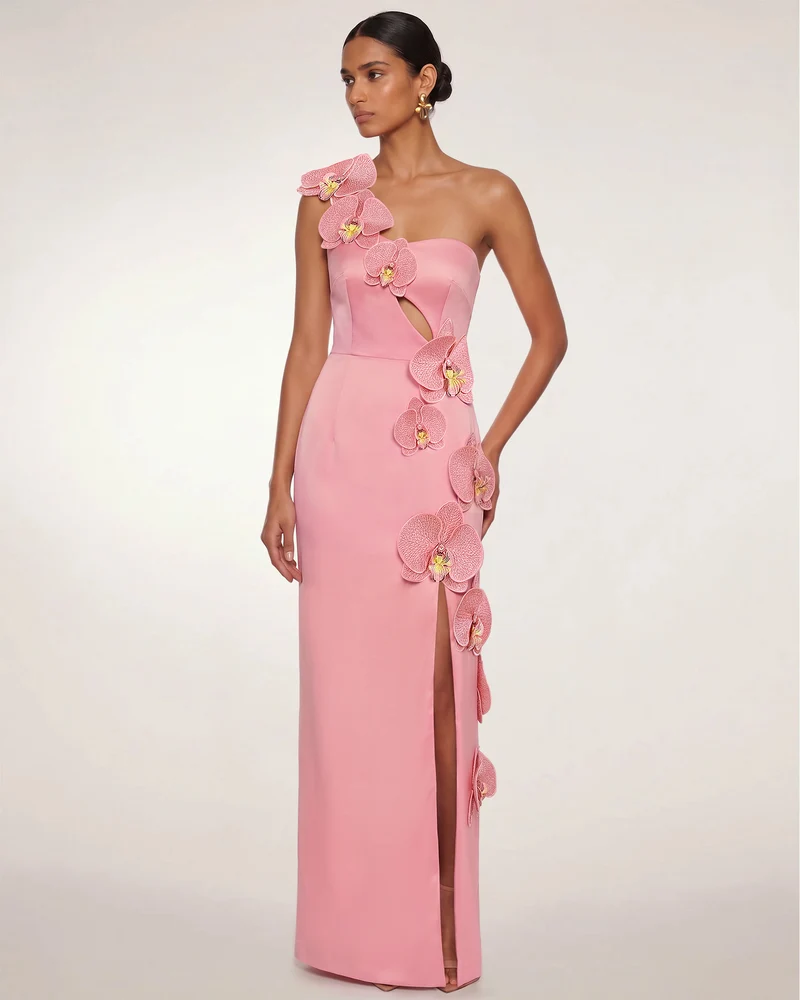 Maxikleid mit Orchideen-Verzierung, Cut-out und Schlitz - Blush-Pink