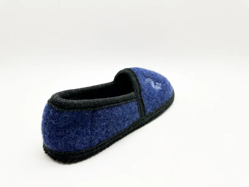 thies 1856 ® Mountain Wool Home denim blue