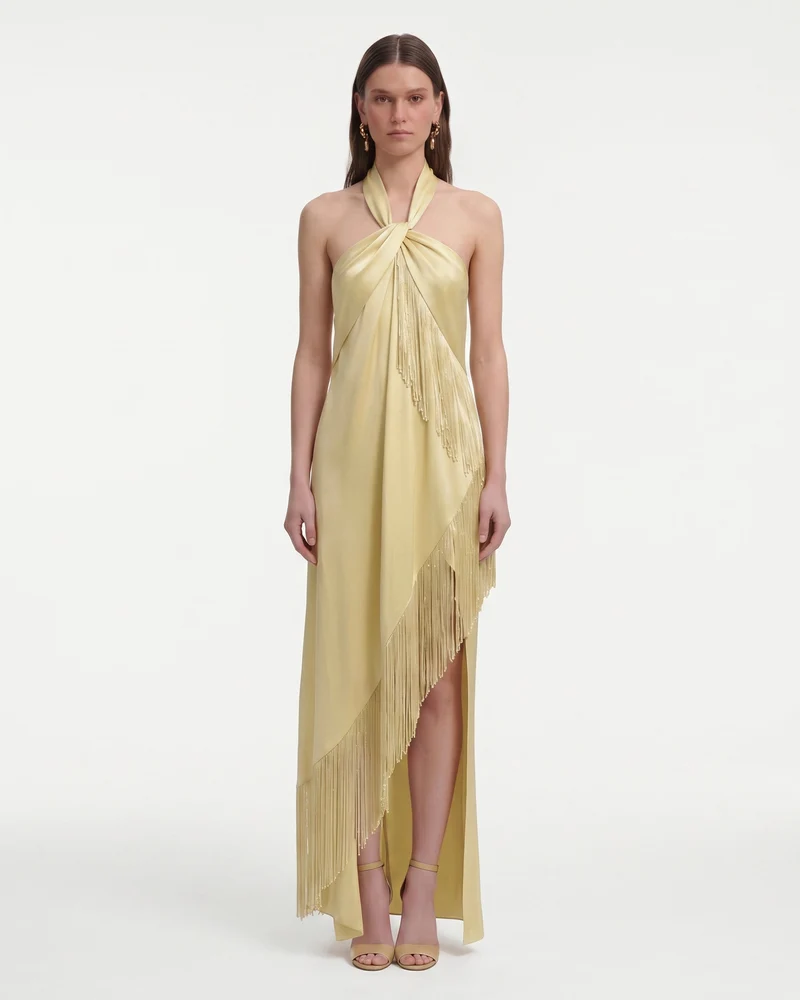 Satin-Maxikleid mit Fransen, Neckholder und Drapierung – Champagner