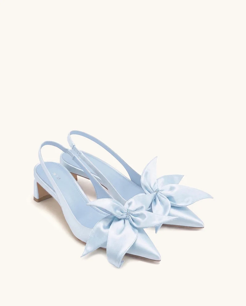 Queena Slingback-Pumps mit Blumenapplikationen - Blau