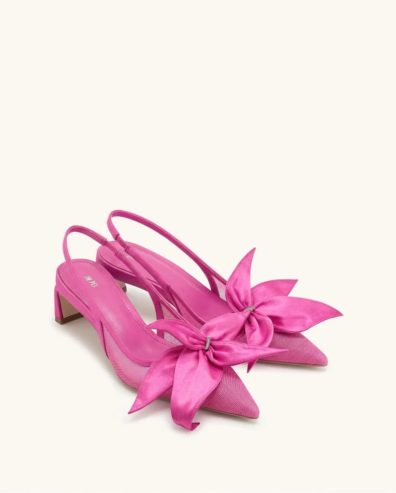 Queena Slingback-Pumps mit Blumenapplikationen - Rosé