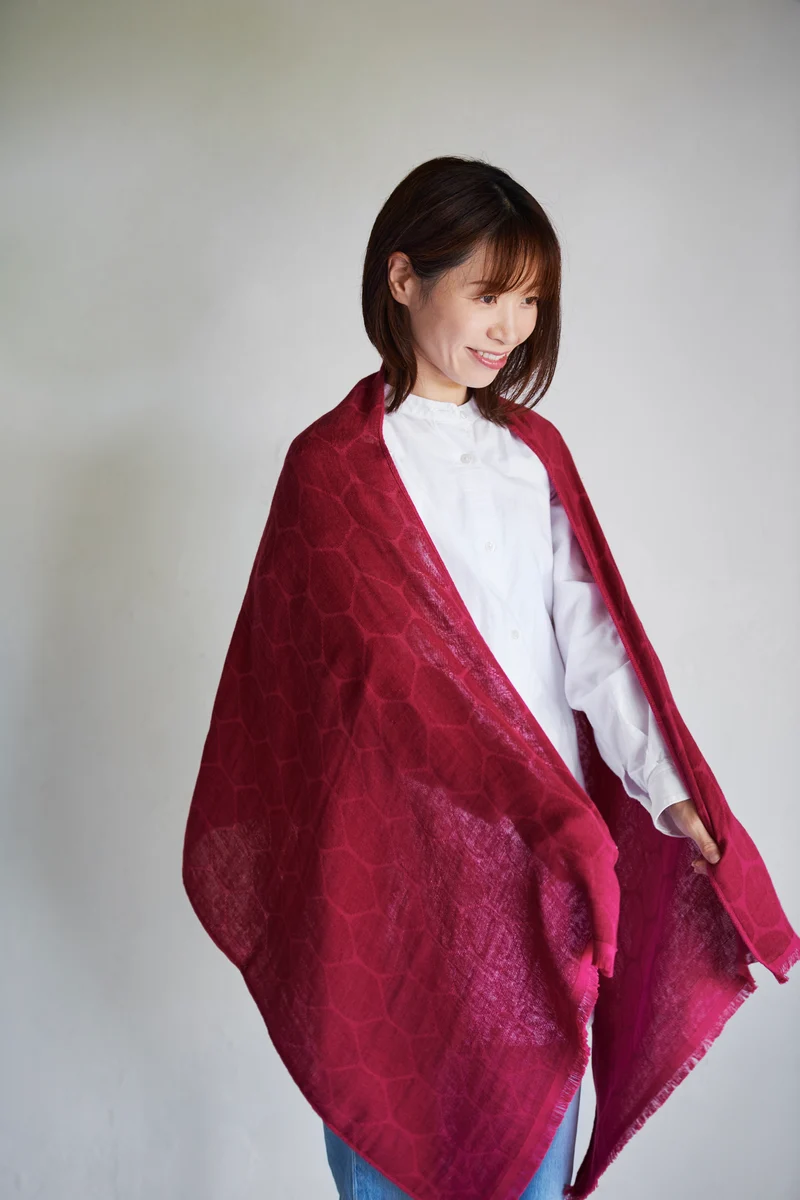 thies 1856 ® x Fukuroya Shizuku Stole vegan red wine dyed bordeaux