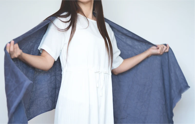 thies 1856 ® x Fukuroya Shizuku Stole vegan eggplant dyed dusky purple