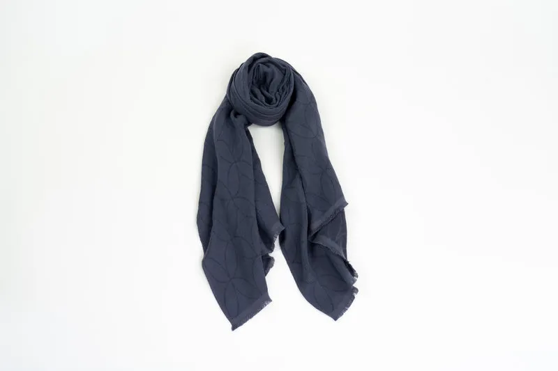 thies 1856 ® x Fukuroya Shizuku Stole vegan eggplant dyed dusky purple
