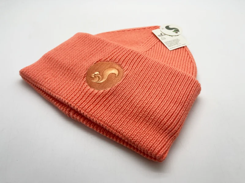 thies Organic Beanie vegan salmon