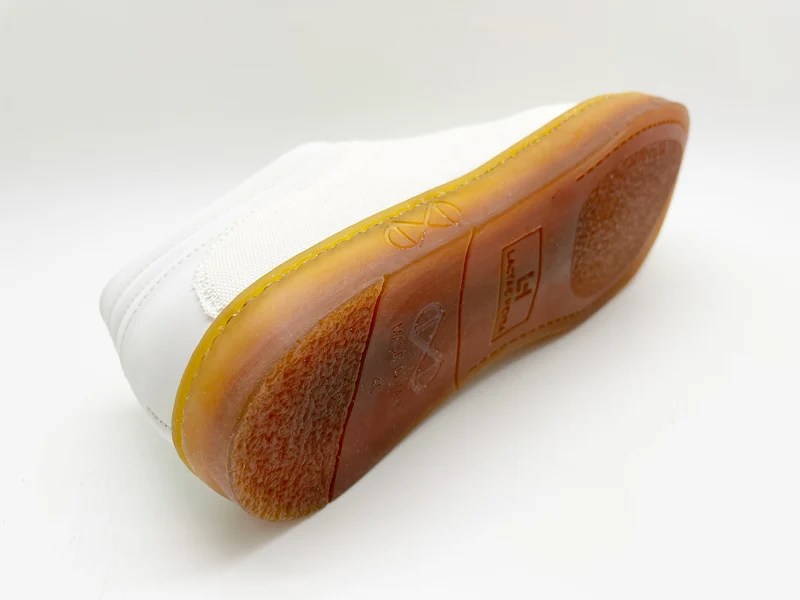 nat-2™ Sleek Low banana