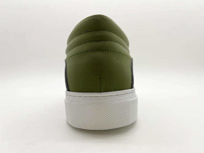 nat-2™ Sleek Low Fruit black cactus