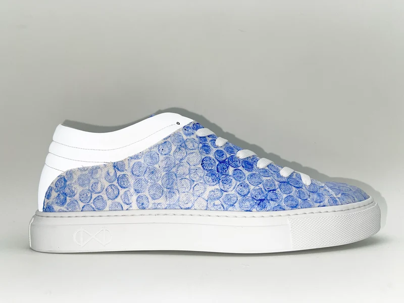 nat-2™ Sleek Low recycled bubble wrap blue