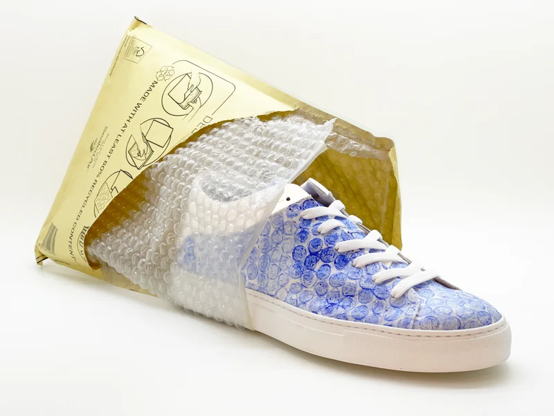 nat-2™ Sleek Low recycled bubble wrap blue