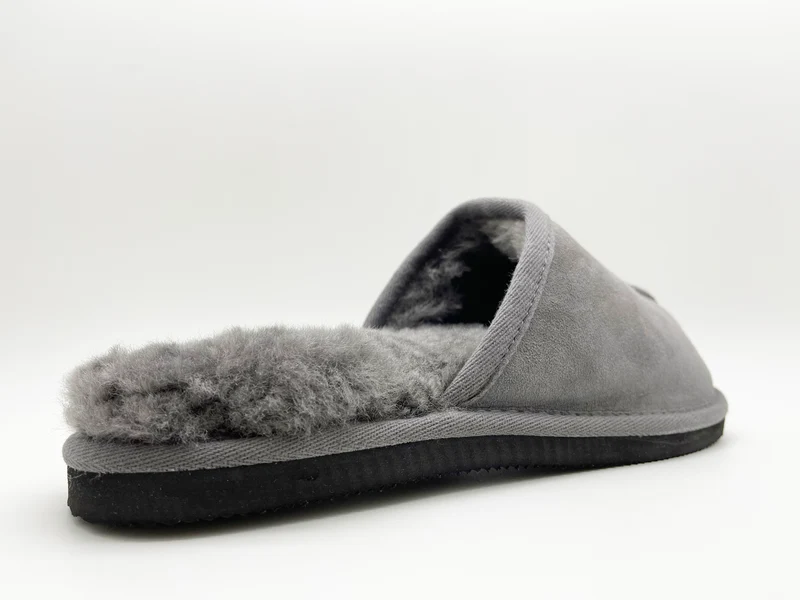 thies 1856 ® Sheepskin Grumpy Dad Slipper dark grey