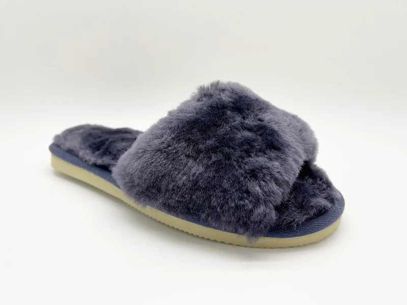 thies 1856 ® Fluffy Slide dark blue