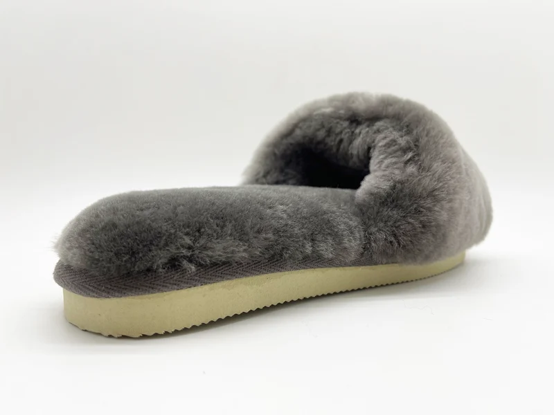 thies 1856 ® Fluffy Slide grey