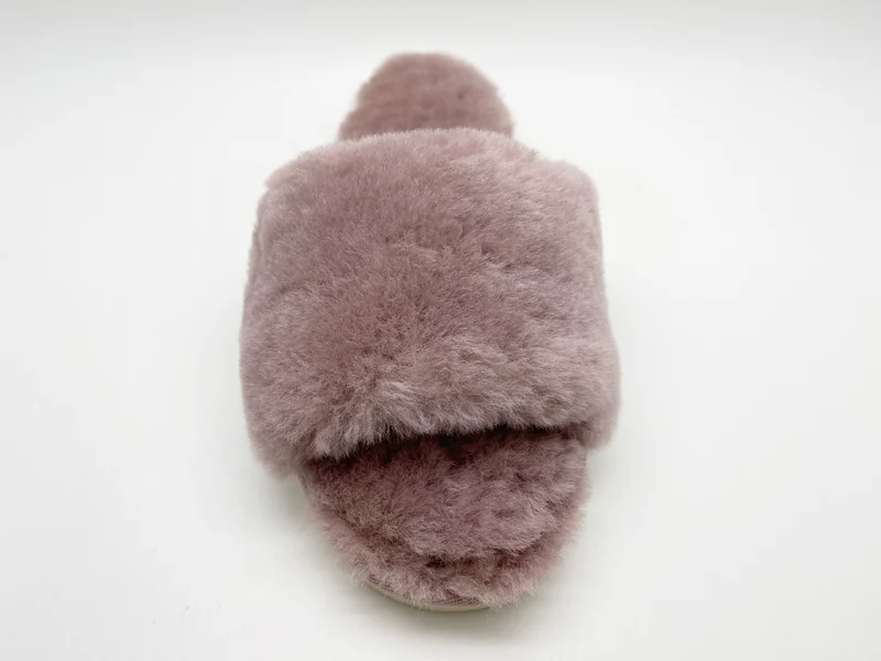 thies 1856 ® Fluffy Slide new pink