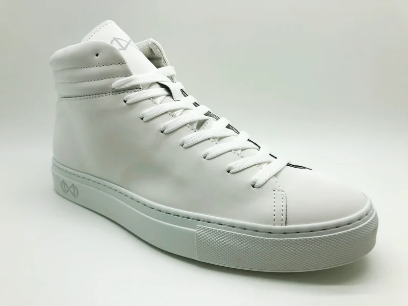 nat-2™ Sleek vegan white reflective