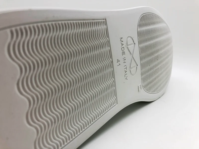 nat-2™ Sleek vegan white reflective