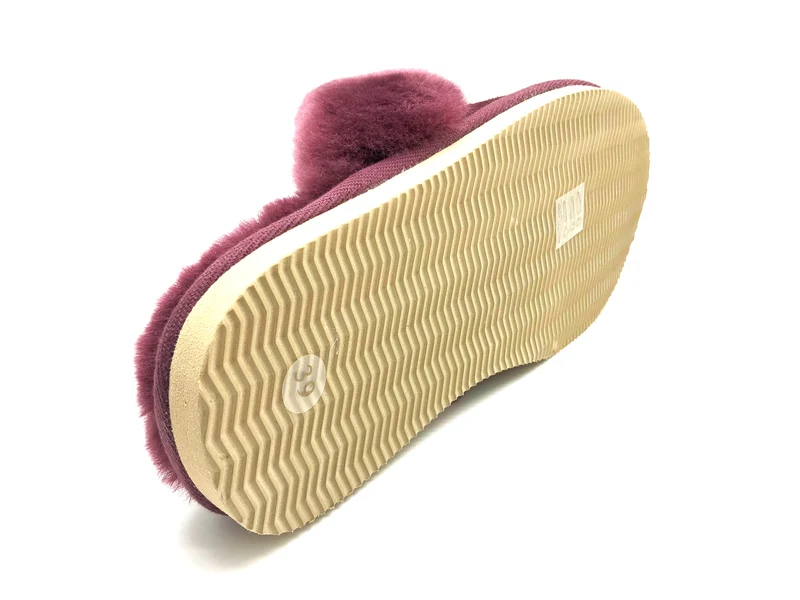 thies 1856 ® Sheepskin Slipper granate