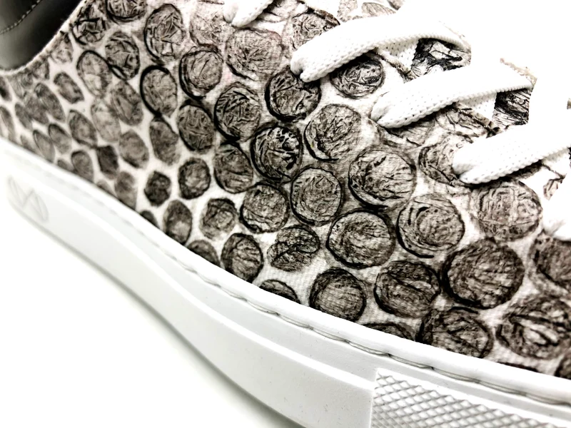 nat-2™ Sleek Low recycled bubble wrap grey