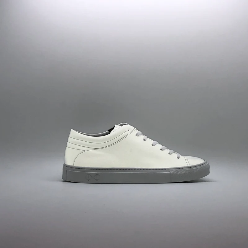 nat-2™ Sleek Low vegan white reflective