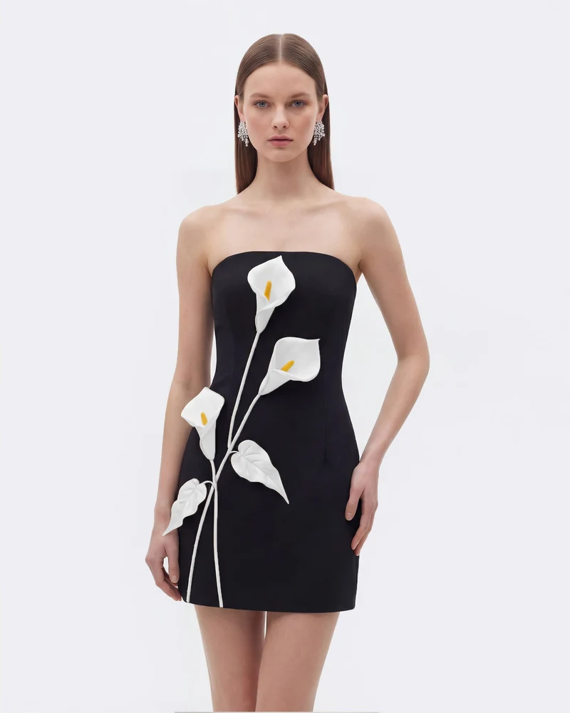 Trägerloses Kleid mit Blumen-Applikationen - Schwarz