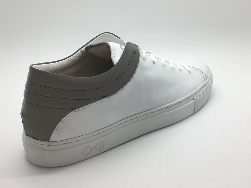 nat-2 Sleek™ Low white reflective