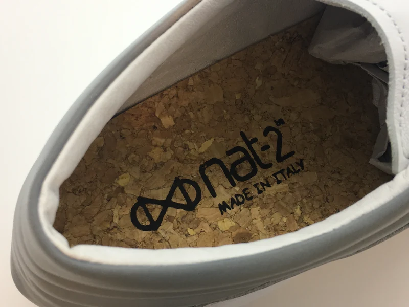nat-2 Sleek™ Low white reflective