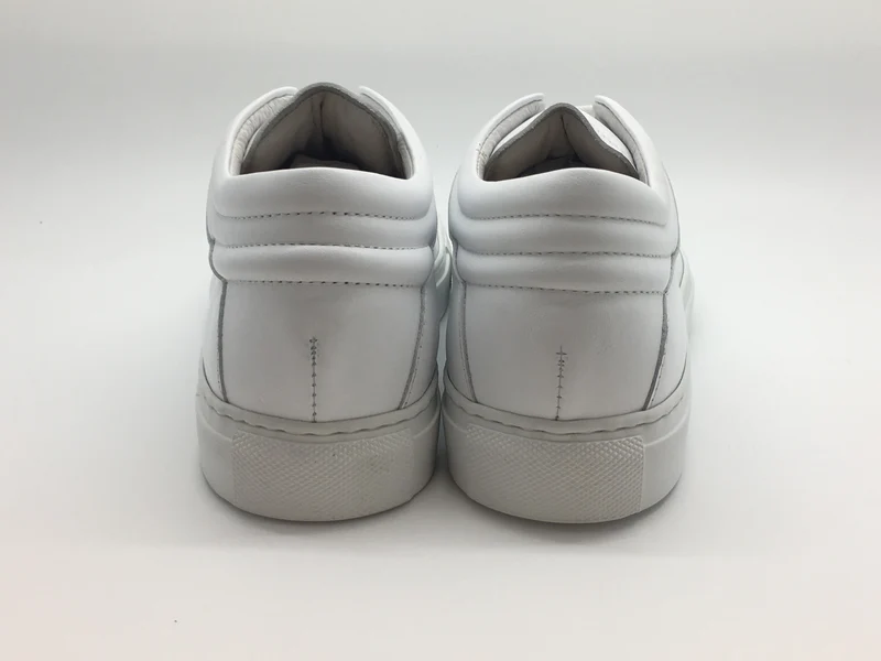nat-2™ Sleek Low all white
