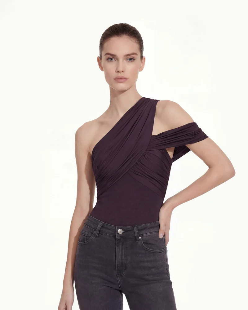 Gerüschtes asymmetrisches One-Shoulder-Oberteil - Burgunderrot