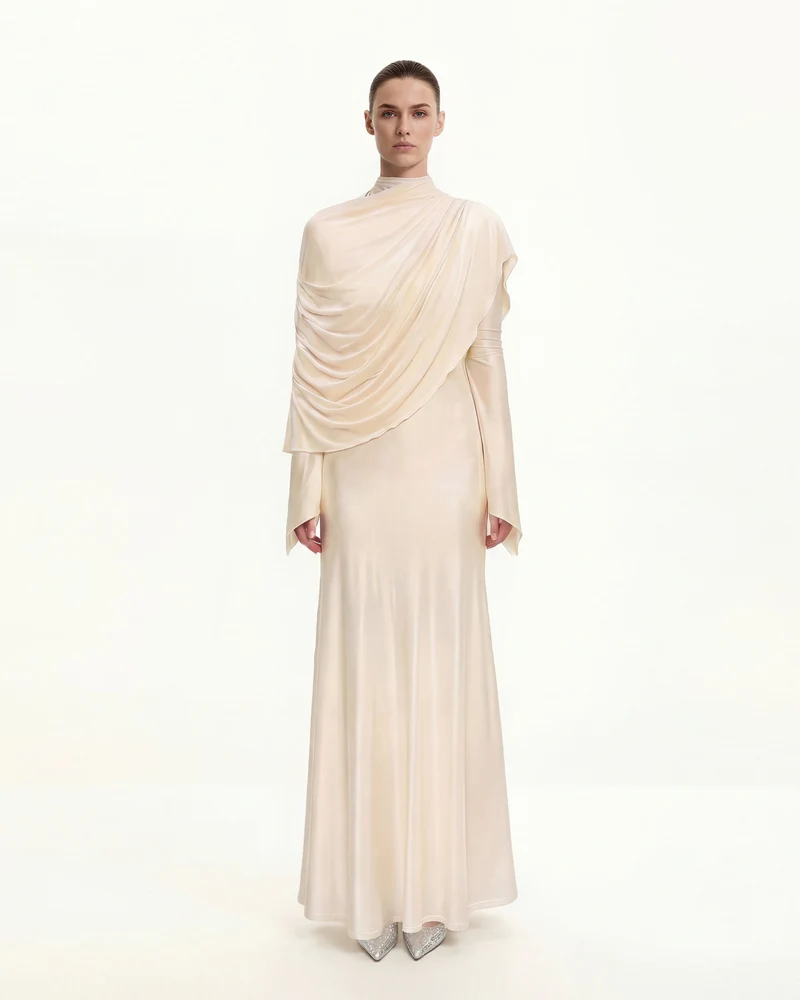 Durchsichtiges Schal-Maxikleid mit Raffung und Bodycon-Schnitt - Creme