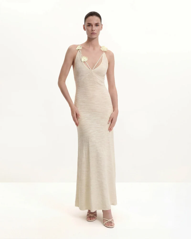 Texturiertes Knit Neckholder-Maxikleid - Creme