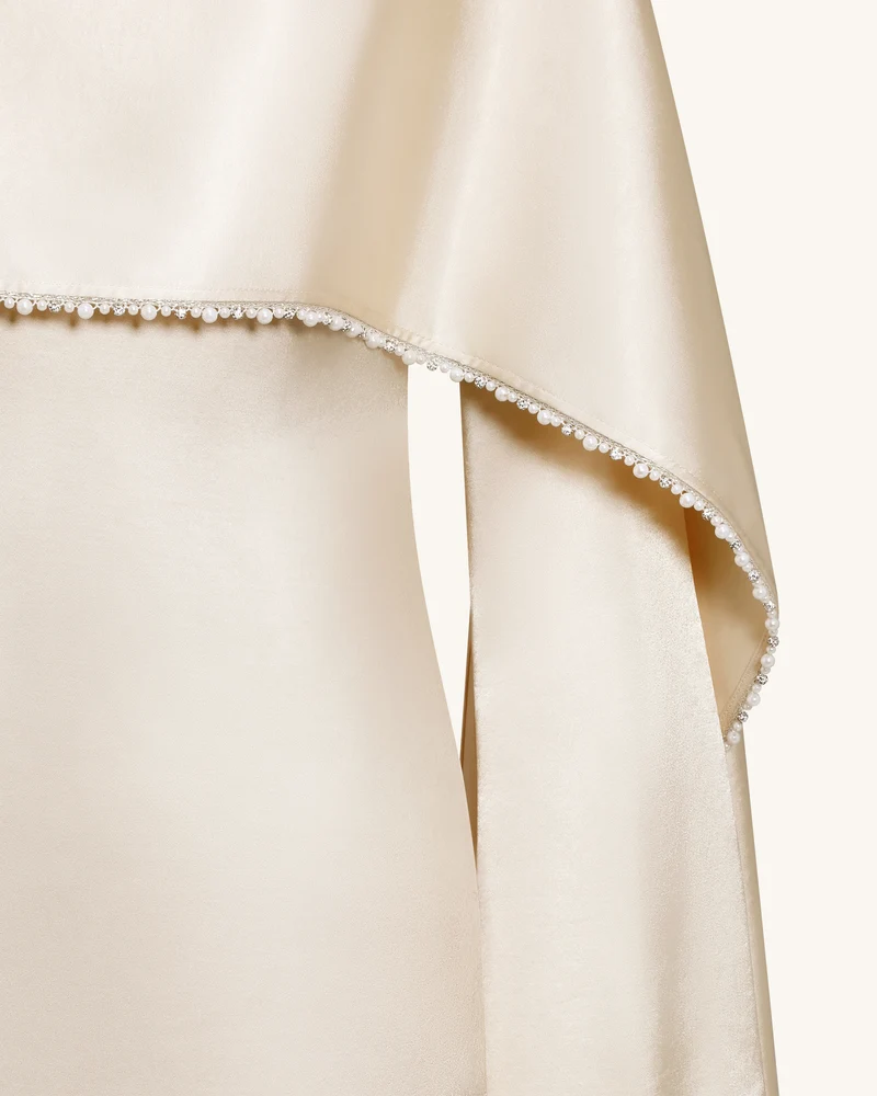 198Perlenbesetztes Maxikleid mit Umhangärmeln und U-Boot-Ausschnitt - Creme