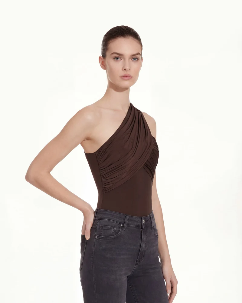Asymmetrisches One-Shoulder-Oberteil mit Raffung - Braun