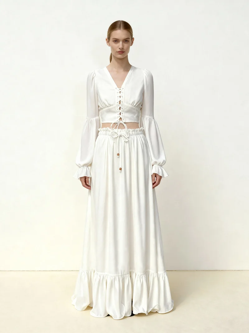 Kurze Chiffonbluse mit Laternenärmeln und Bindedetail vorne - Weiß