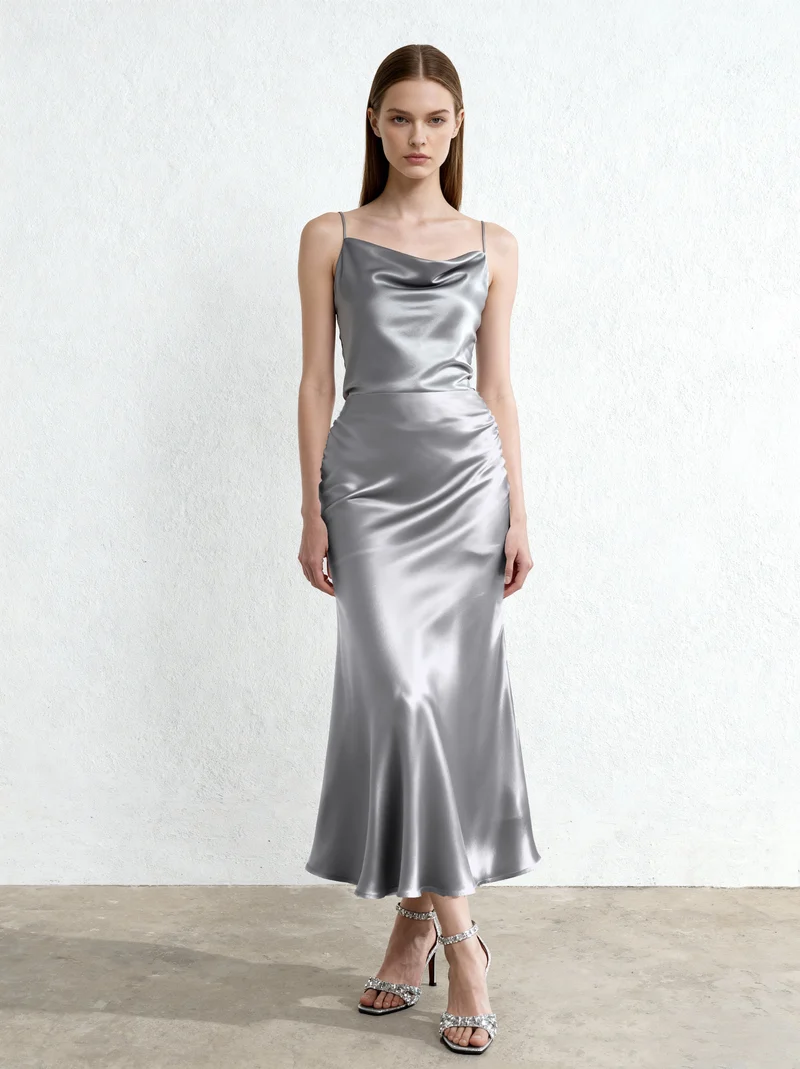 Fließender Satin Meerjungfrau-Maxi-Rock – Silber