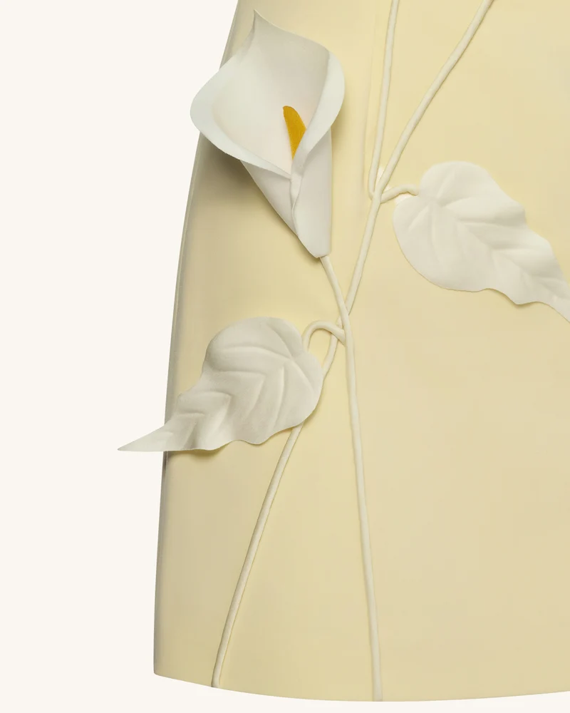 Trägerloses Kleid mit Blumenapplikation - Gelb