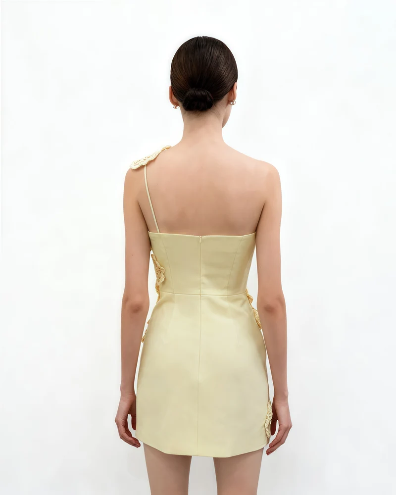 Häkel-Minikleid mit Blumenapplikation - Gelb