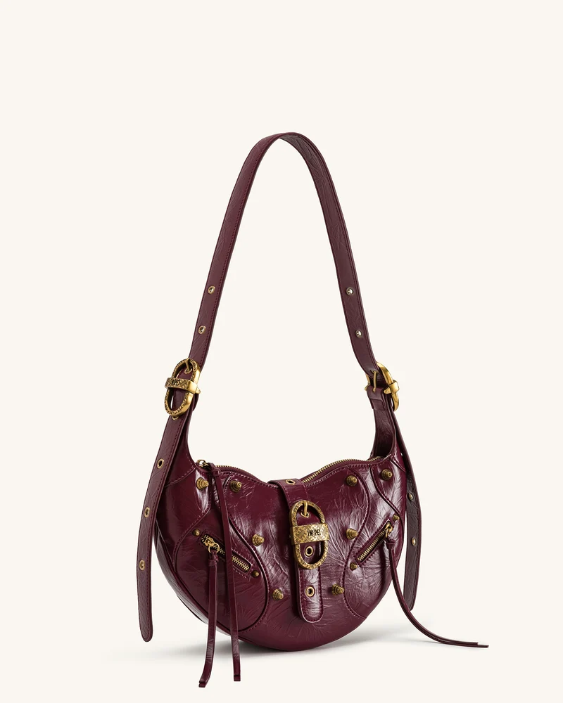 Tessa Nieten-Schultertasche – Burgunderrot