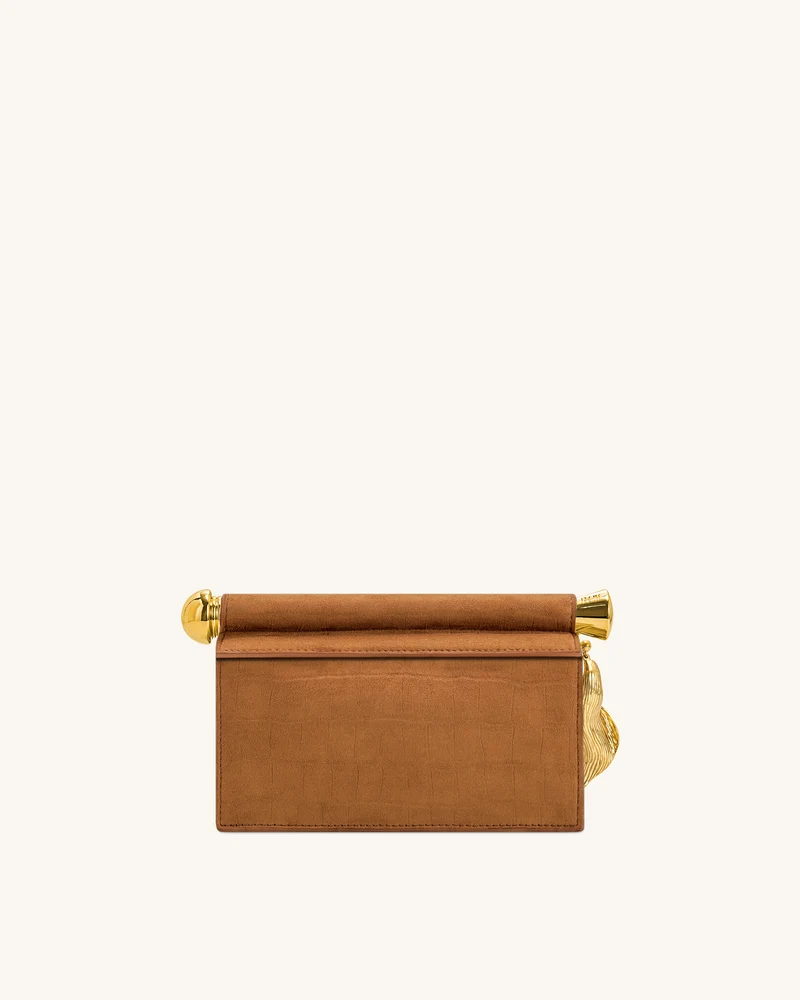 Holly Clutch aus Kunstwildleder mit Metallanhänger - Braun
