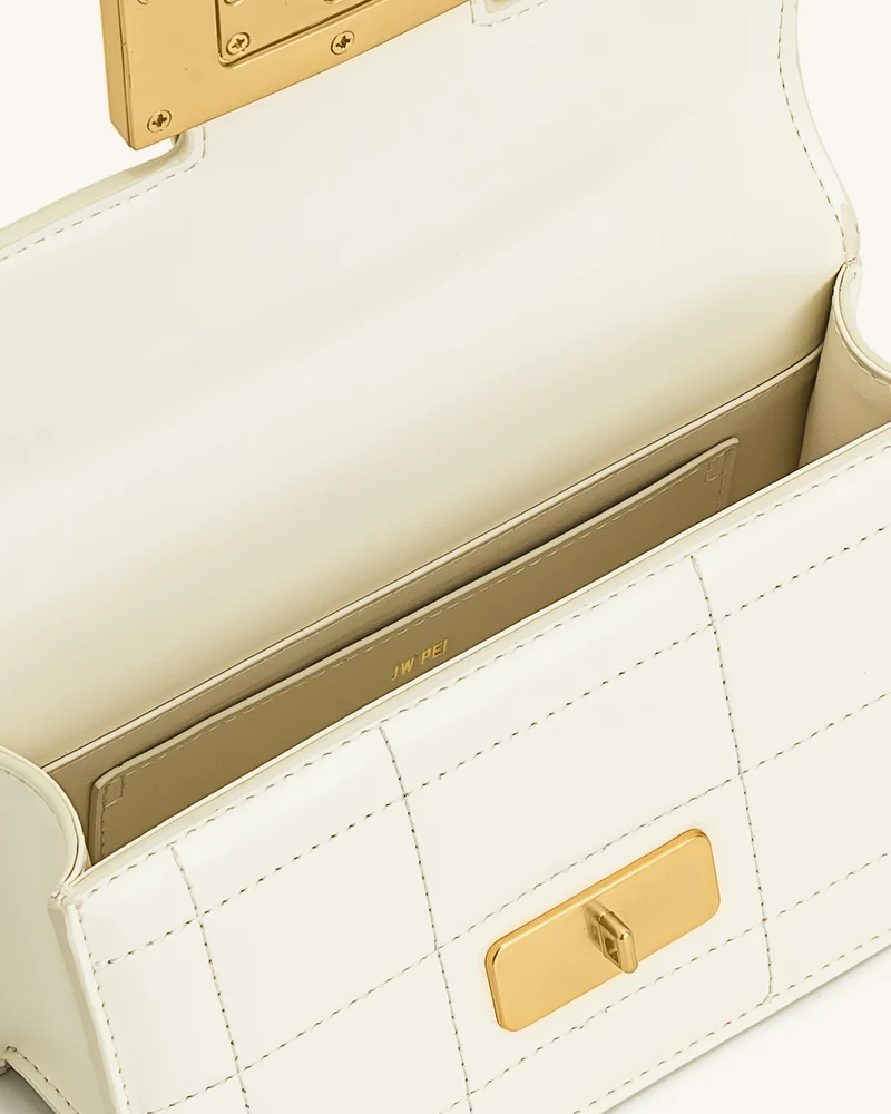 Kaia Handtasche mit Metallgriff und Bambusoptik – Weiß