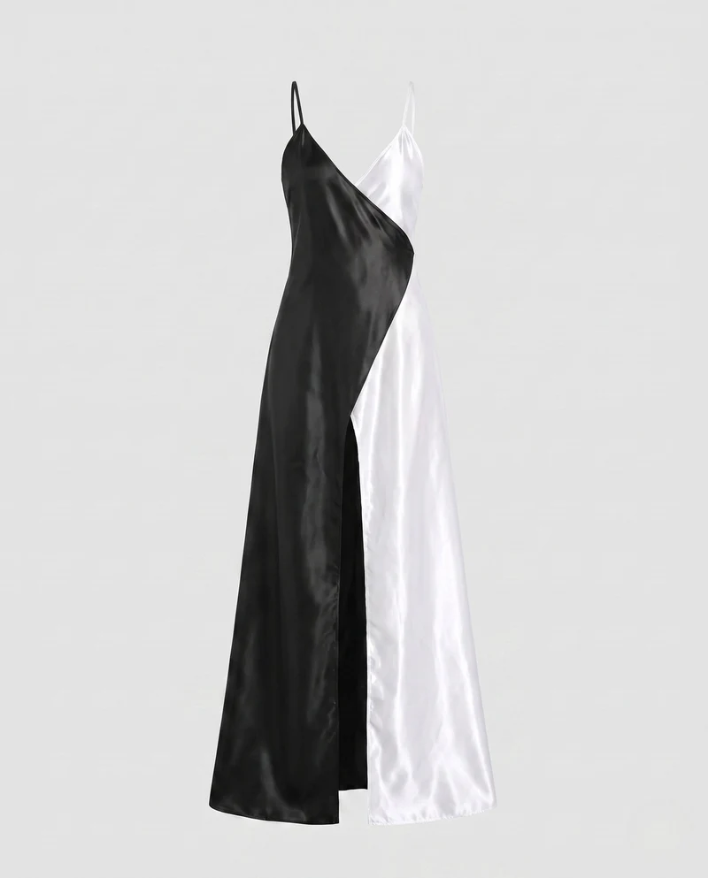 Damen glamouröses Kostüm mit einem eleganten Pelzüberwurf Nord Taschen