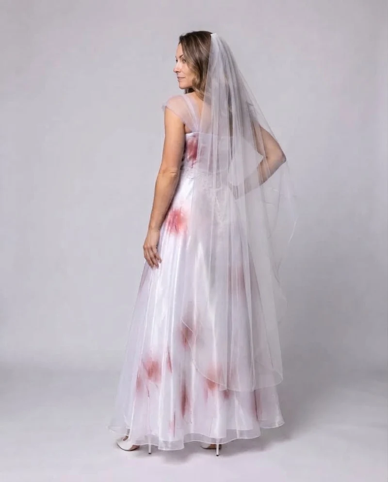 Damen Gruseliges Hochzeitskleid mit Spitzen-Details Nord Taschen