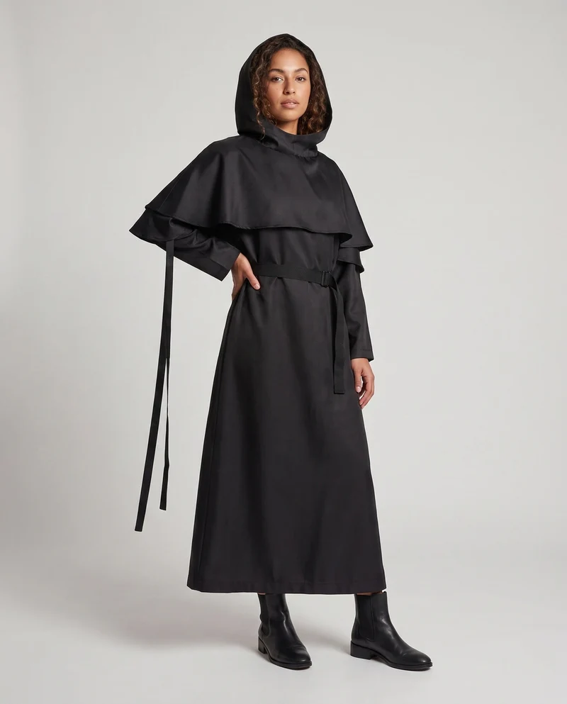 Damen Kostümset mit Umhang, Unterwäsche und Gürtel Nord Taschen