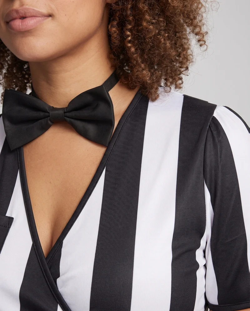 Damen Verspielt sportliches Kostümset mit Oberteil, Shorts und Accessoires Nord Taschen