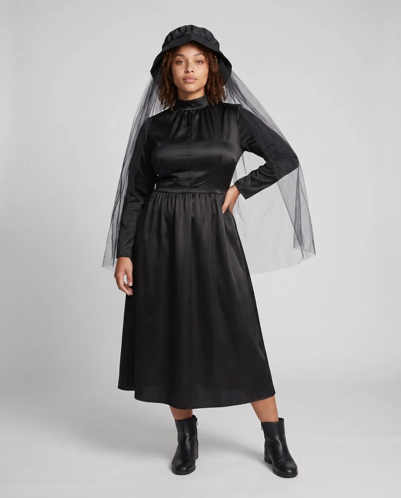 Damen Elegantes Halloween-Kostüm mit transparenten Details Nord Taschen